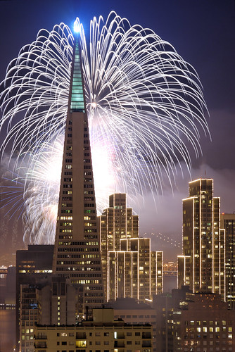 San Francisco New Year's Fireworks 2007 by canbalci, on Flickr