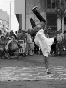 Street Performer in Simon Bolivar Plaza, Pereira Colombia